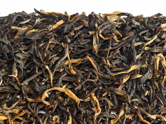 Красные нити